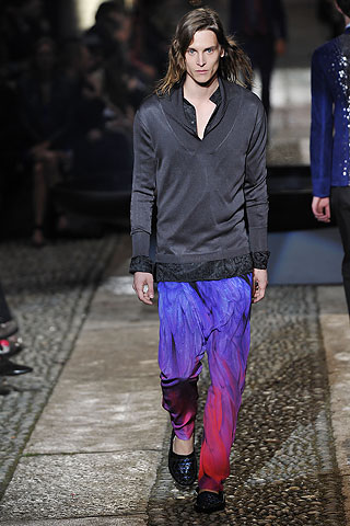 Roberto Cavalli / - 2011